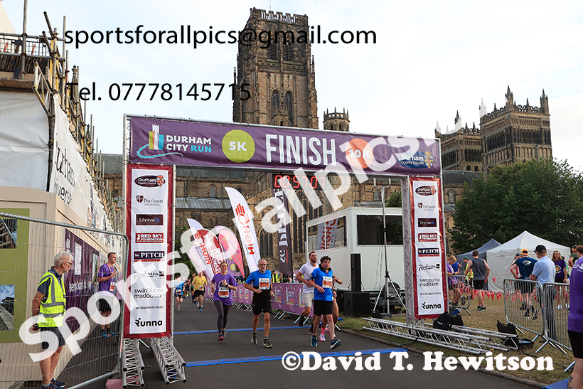 DDurham City 10k, 2025 Durham City 5k and 10k, Durham.  Photo: David T. Hewitson/Sports for All Pics
